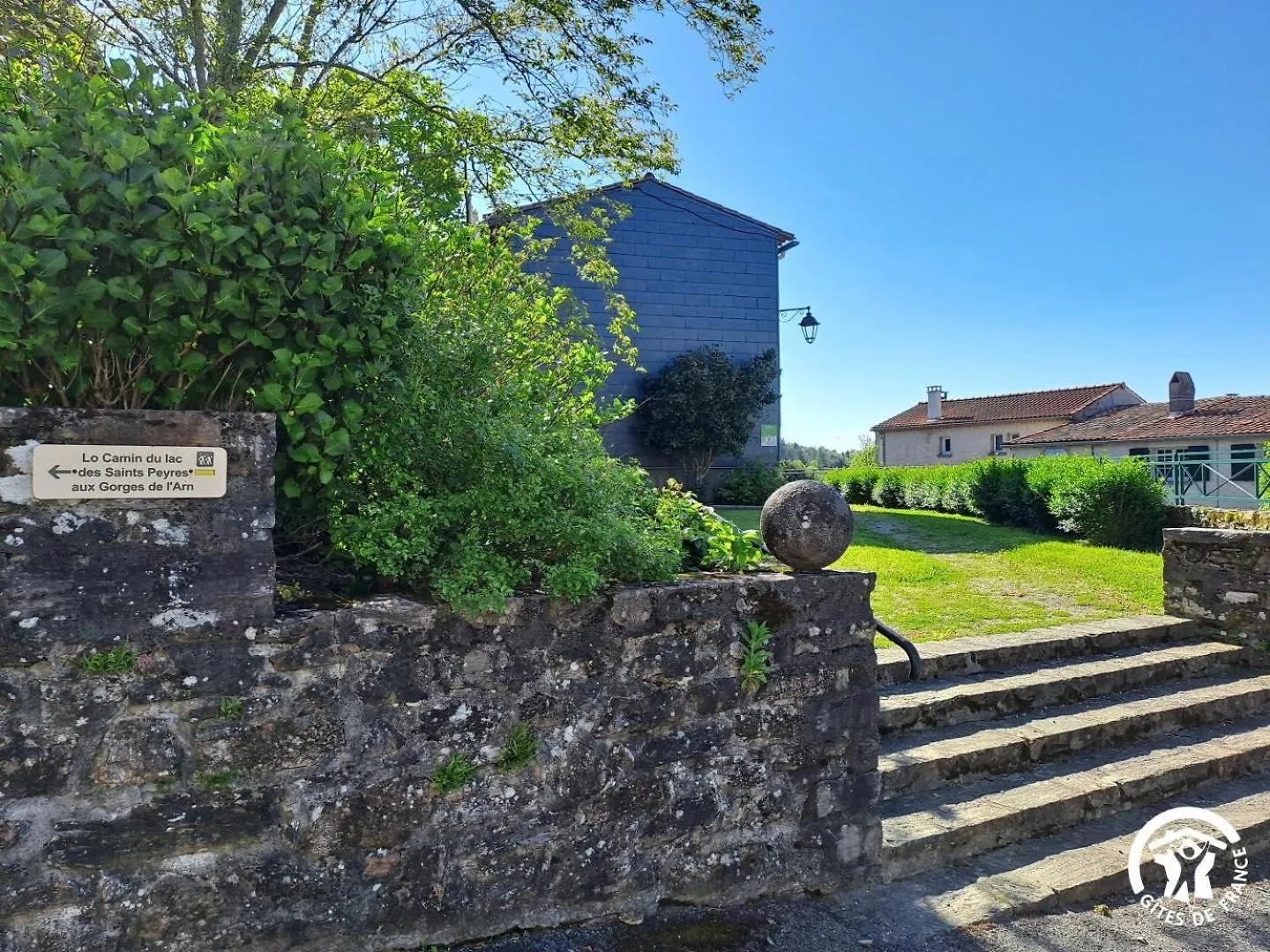 Gite Communal Le Vintrou 2 0*,